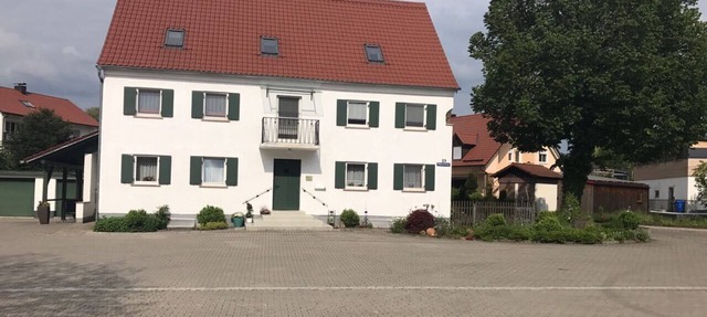 Wohnung Orange - Helle FeWo mit gemütlicher Sitzecke und kostenfreiem WLAN