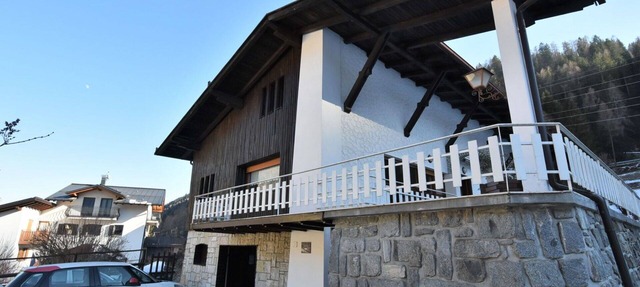 Wonderful private villa for 8 people with WIFI, TV, terrace and pets allowed