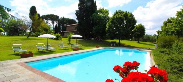 Wonderful private villa for 6 guests with A/C, private pool, TV and pets allowed