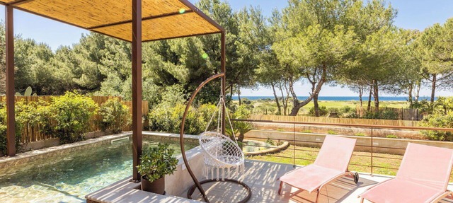 Wonderful private villa for 5 people with A/C, private pool, WIFI, TV, patio and pets allowed