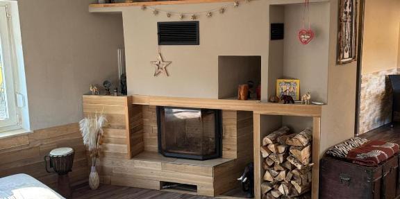 Wunderschöne Ferienwohnung mit Kamin in Göritz 07927 Hirschberg