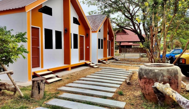 แอทโฮมไร่พอดี รีสอร์ท At home raipordee resort