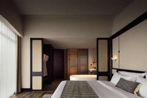 她与繁花RARAHotel