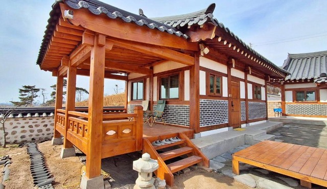 홍성군 편백나무 남당한옥