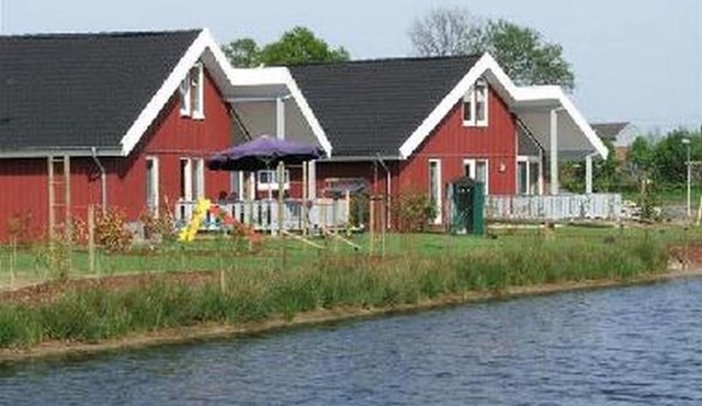 (06) Ferienhaus am See