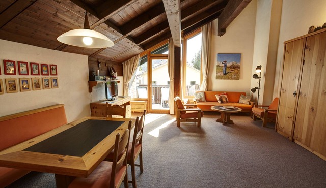 1 1/2-room flat with mountain view on the 6th floor