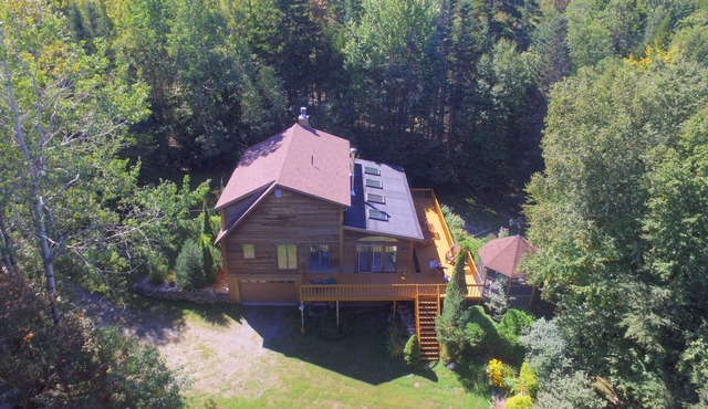 1-2 Family Perfection: Location + Views + Ammenities = Value