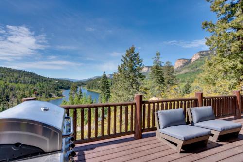 1/4 Mi to Purgatory Resort: Mtn Cabin w/Views