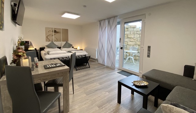 1.5 room app. modern with kitchen + terrace near S-Bahn. 250 Mbit Internet