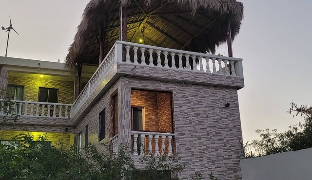 1 and 2-bed rms apt Across Juan Dolio