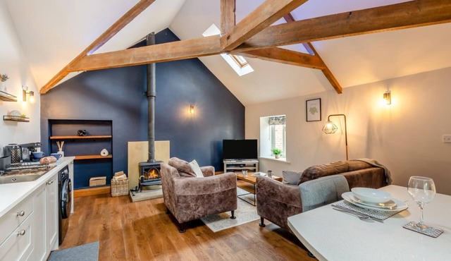 1 Bed in Crakehall (oc-o30357)