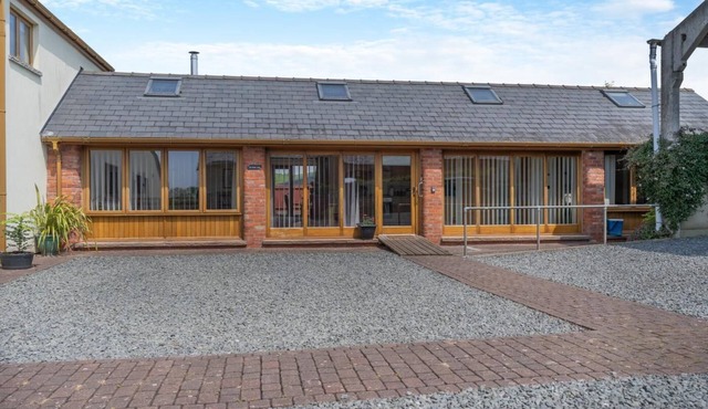 1 Bed in Wonastow (oc-l29426)