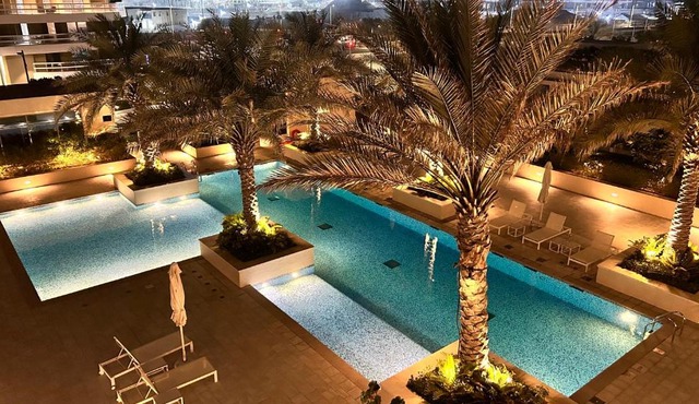 1-Bed Loft with Pool View