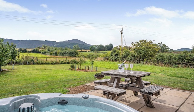 1 bedroom accommodation in Great Busby