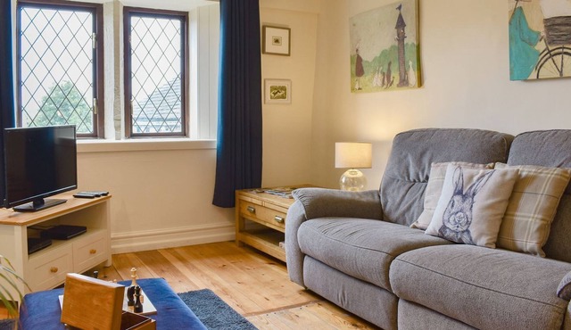 1 bedroom accommodation in Thurlstone