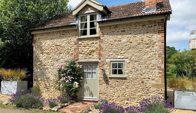 1 bedroom accommodation in Hawkchurch, near Lyme Regis