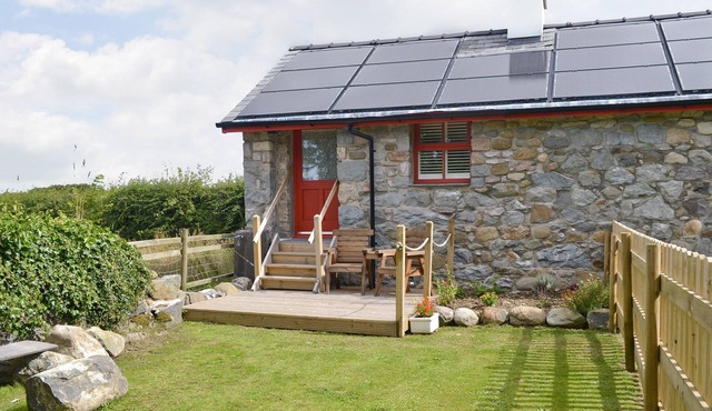 1 bedroom accommodation in Llandwrog, near Caernarfon