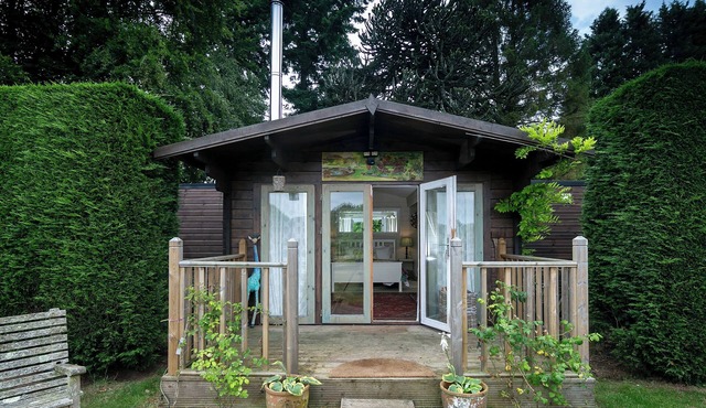 1 bedroom accommodation in Shere, near Guildford