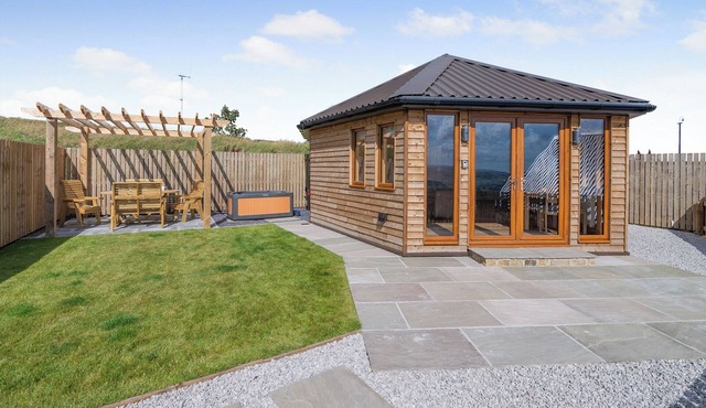 1 bedroom accommodation in Ripponden