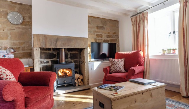1 bedroom accommodation in Great Longstone, near Bakewell