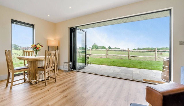 1 bedroom accommodation in Horsham