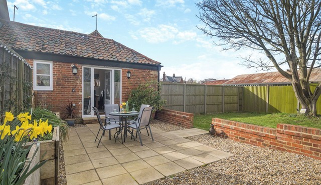 1 bedroom accommodation in Martham