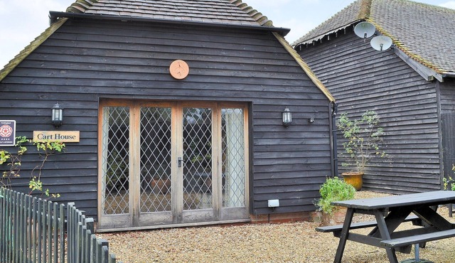 1 bedroom accommodation in Plaistow, near Petworth