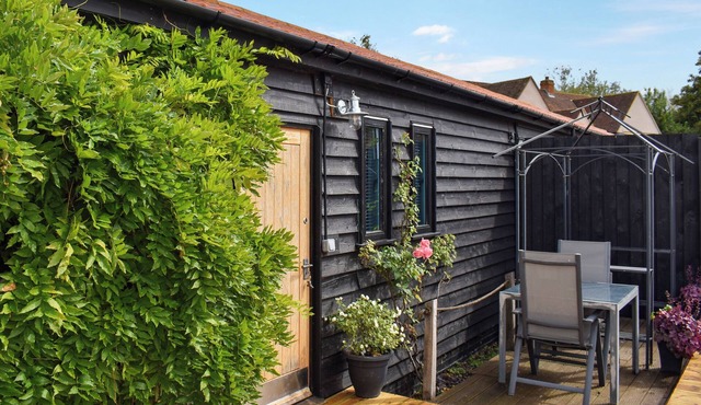 1 bedroom accommodation in Ashen, near Clare