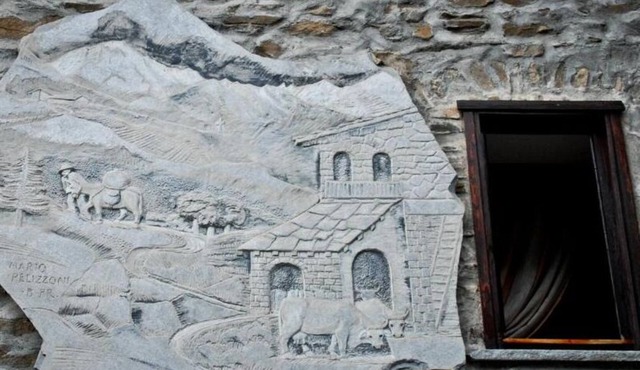 1 bedroom apartment with private garden and Mt. Blanc