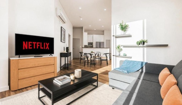 1 Bedroom Apartment Ultimo with Pool and Gym Access