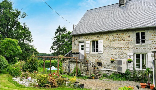 1 Bedroom Lovely Home In Saint-Sever-Calvados