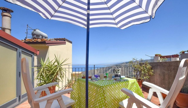 1 bedroom lovely apartment in Tusa
