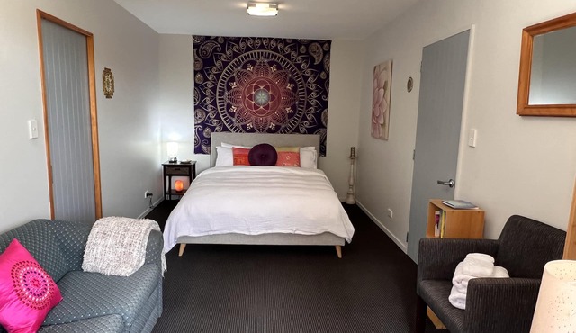 1 Bedroom Peaceful Space used for Wellness Retreats
