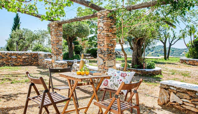 1 bedroom stunning home in Constantina