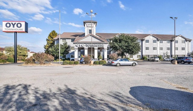 1 Bedroom Suite|Oklahoma City OK
