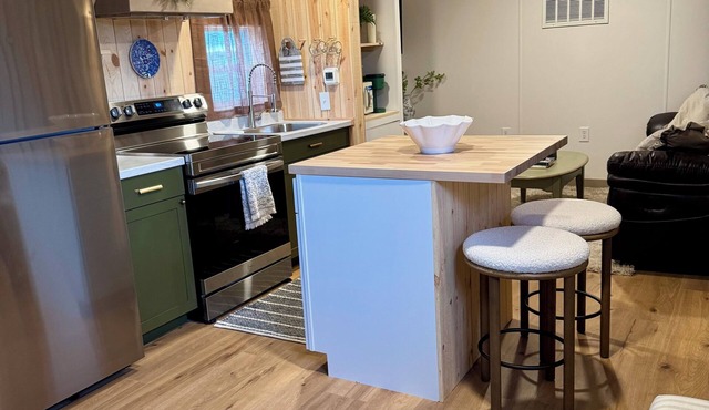 1 bedroom Tiny Home