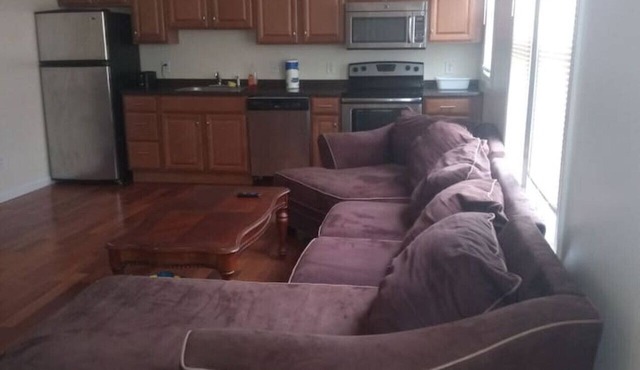 1 bedroom with free parking