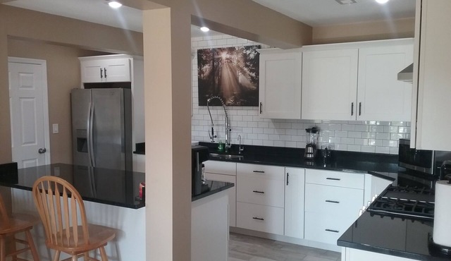 1 BR FULL KITCHEN starting at $99 MOUNTAIN VIEWS, PET FRIENDLY on 4 ACRES!