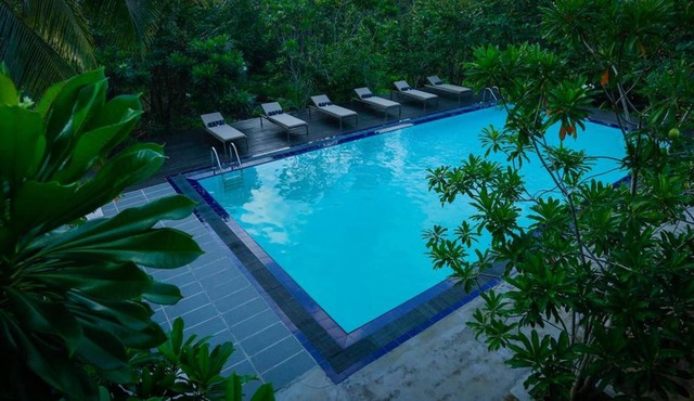 1 BR Ginganga Lodge IN Galle