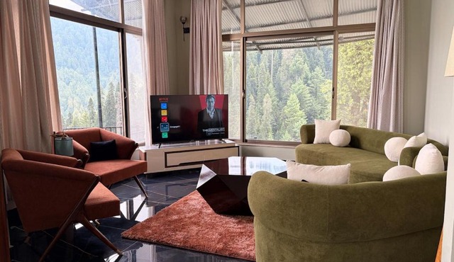 1 BR Luxury Mountain home