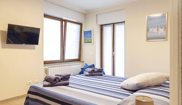 1-Double bed, two singles, Private bathroom
