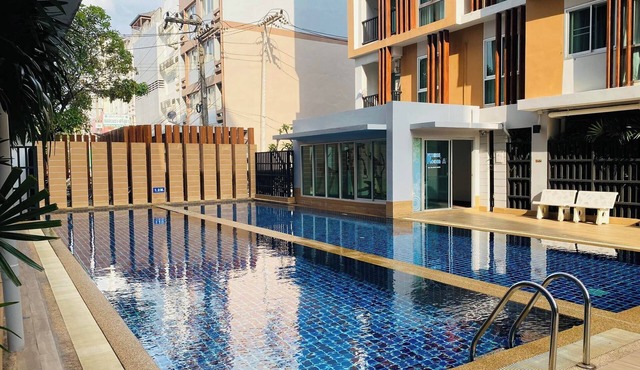 1 Double bedroom Swimming pool Apartment for Rent in UdonThani With Gym Laundry