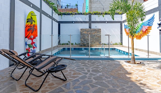 1. Executive, spacious and comfortable apartment.