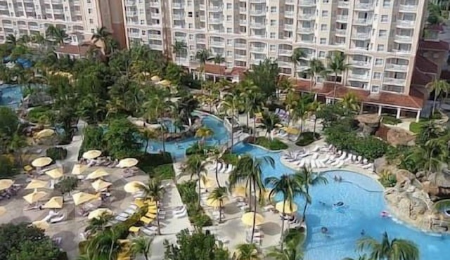 1 Harborside Beachfront Resort! Bahamas