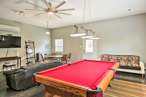 1 Mi to French Quarter: Walkable NOLA Home!