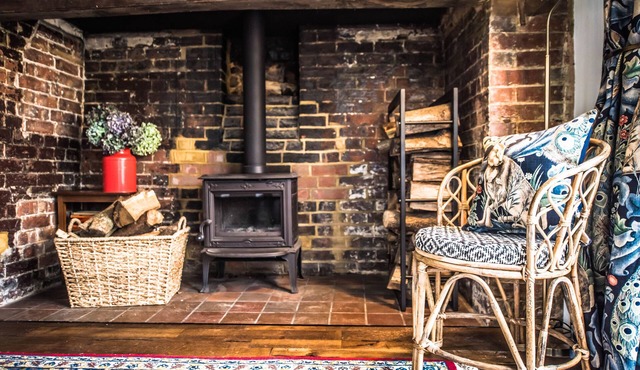 1 Stonedelph Cottage - sleeps 4 guests in 2 bedrooms