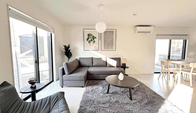 10 mins to kumamoto airport Spacious 4BR House by Restavio