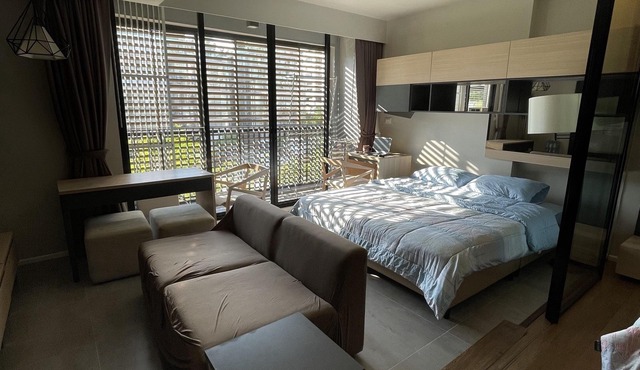 10 mins to Terminal21! 4 Pax Group condo with Pool&Gym