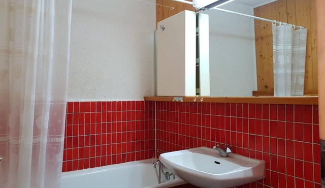 100m from resort center, Ground floor, view valley, balcony, tv, 28m², Les Arcs
