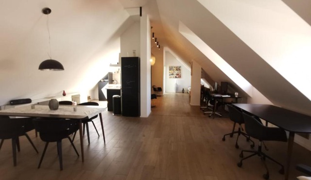 100m² Office Loft 10 Min von Würzburg Stadtmitte